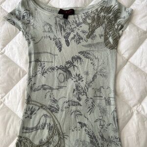 Cashmere sleeveless top